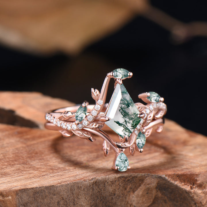Kite Cut Natural Moss Agate Leaf Engagement Ring Diamond Snake Wedding Ring Set - PENFINE