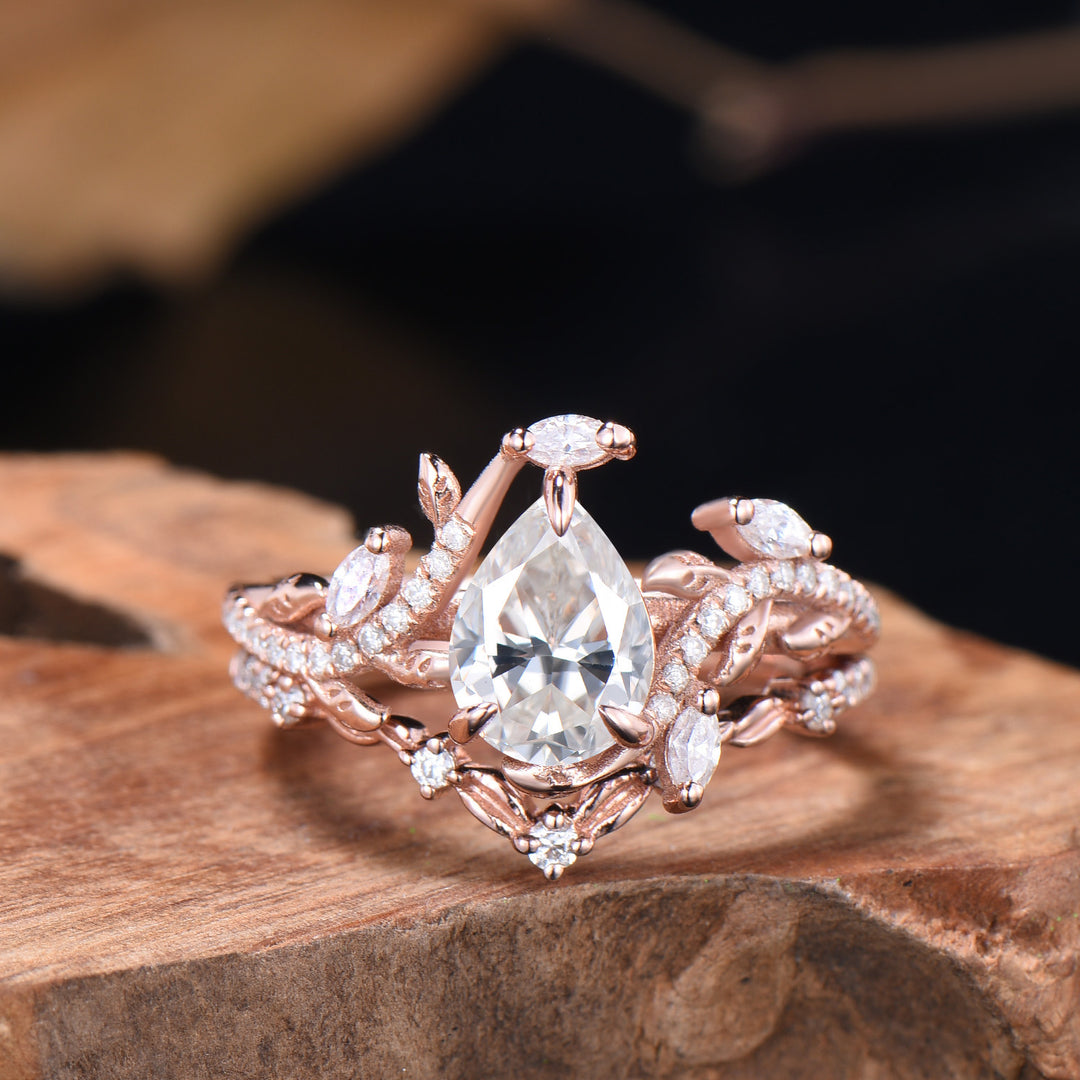 Nature Inspired Moissanite Bridal Set Teardrop Cut Moissanite Snake Engagement Ring Diamond Leaf Wedding Band Anniversary Gifts For Women - PENFINE