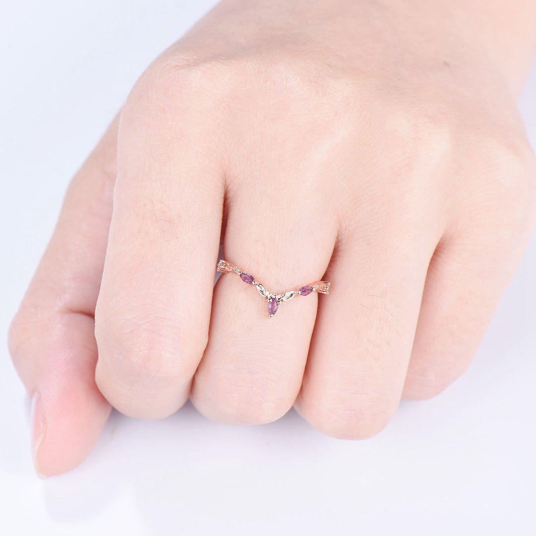 Vintage Curved V amethyst wedding band yellow gold leaf vine matching band purple crystal art deco stacking promise ring anniversary gift - PENFINE