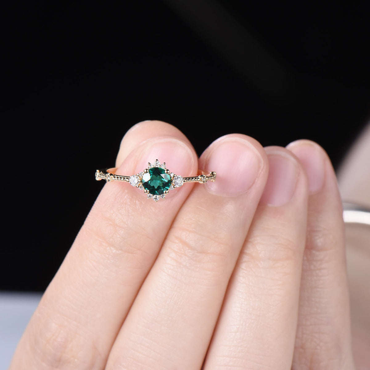 Vintage Round 0.5CT Emerald Engagement Ring, Art Deco Milgrain Band