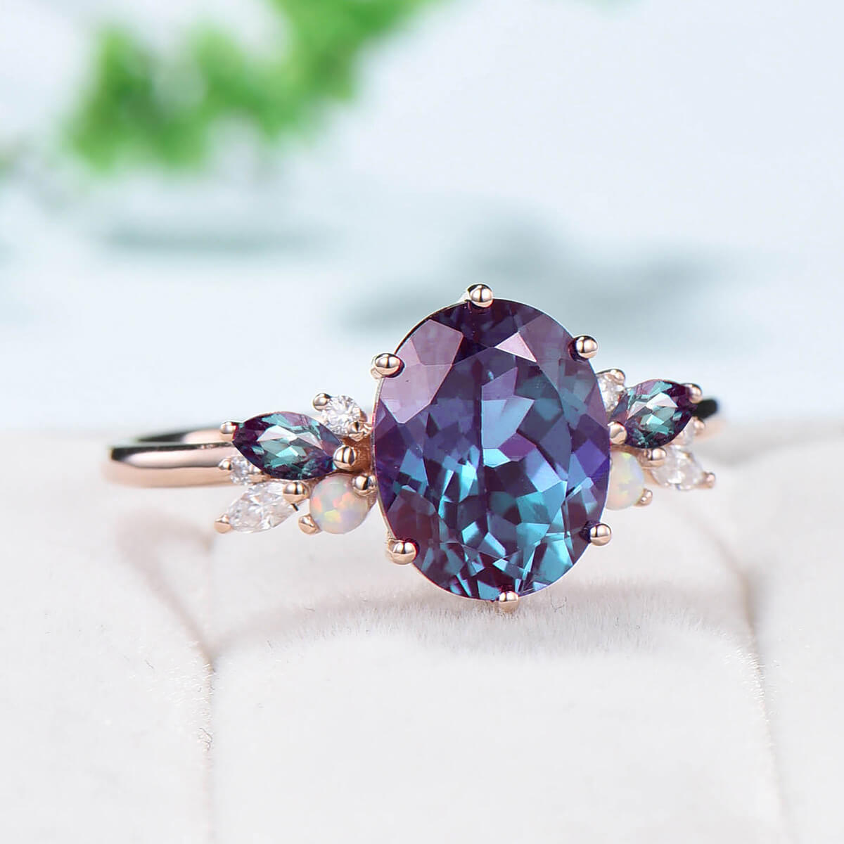8X10mm Oval Lab Alexandrite Engagement Ring Vintage Unique 10K/14K /18K Rose Gold Cluster Alexandrite Opal Moissanite Wedding Ring For Women - PENFINE