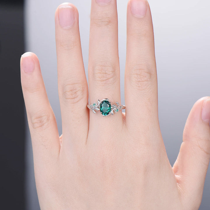 Nature inspired flower emerald engagement ring vintage floral branch emerald wedding ring unique twig leaves May birthstone anniversary ring - PENFINE