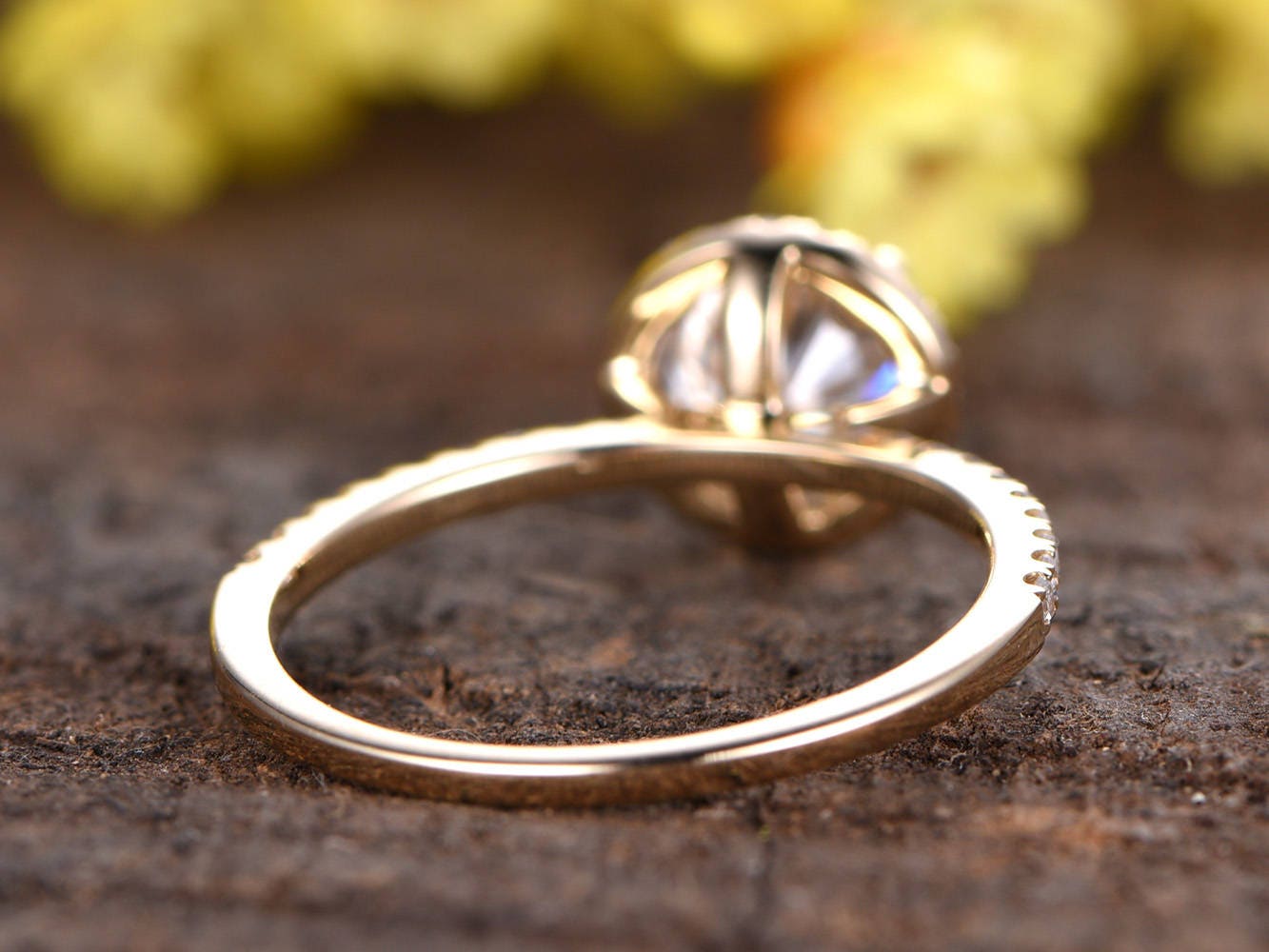 Vintage 14k Yellow Gold Lab Grown Diamond Halo Engagement Ring