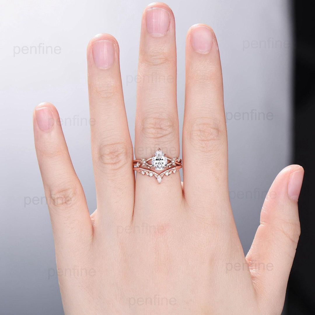 Vinatge pear shaped moissanite wedding ring set moon engagement ring women vintage unique anniversary gift rose gold lab grown diamond ring - PENFINE