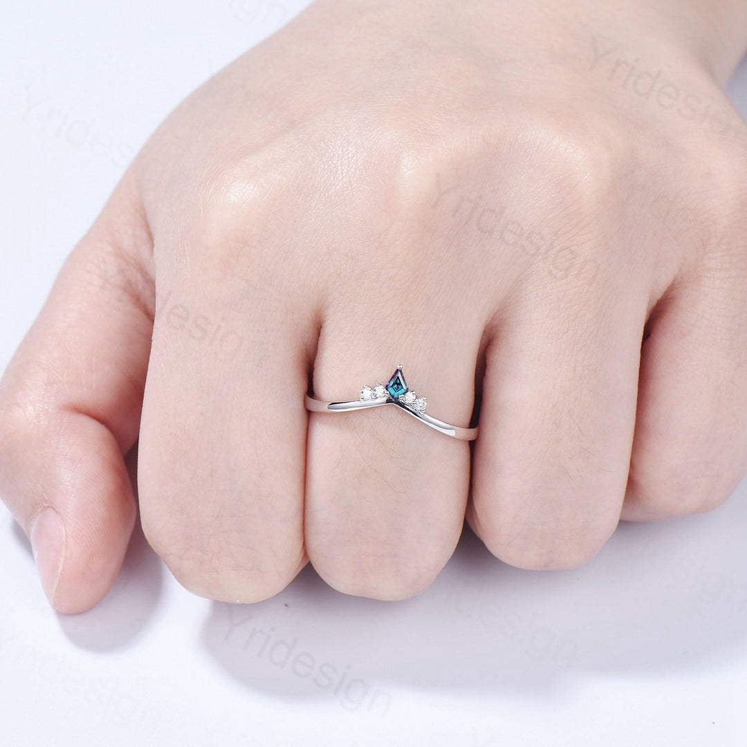 Dainty Curved Alexandrite Wedding Ring Women Kite Alexandrite Stacking Band Moissanite  Anniversary Ring Art Deco June Promise Ring For Her - PENFINE