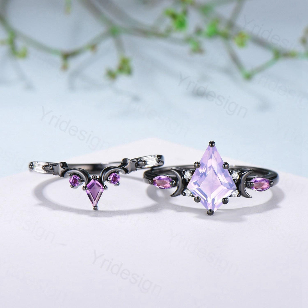 Unique Black gold kite cut lavender amethyst ring Unique crescent moon star purple engagement ring delicate amethyst 2pcs bridal wedding set - PENFINE