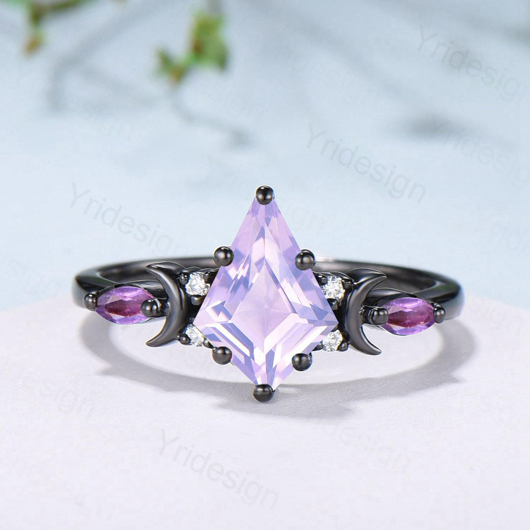 Unique Black gold kite cut lavender amethyst ring Unique crescent moon star purple engagement ring delicate amethyst 2pcs bridal wedding set - PENFINE