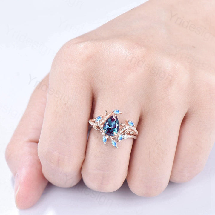 Vintage Pear Shaped Alexandrite Engagement Ring Set Nature Inspired Snake Wedding Set  Moonstone Bridal Set Twig Vine June Birthstone Ring - PENFINE