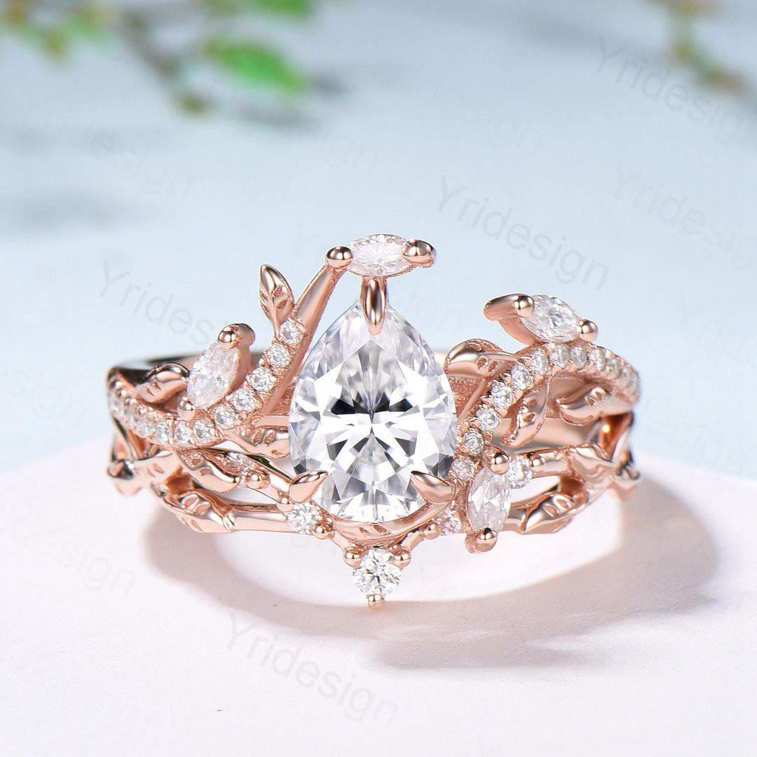Vintage Pear Diamond Engagement Ring Set Nature Inspired Moissanite Wedding Ring Set 14k Rose Gold 2pcs Snake CVD Diamond Bridal Set Women - PENFINE