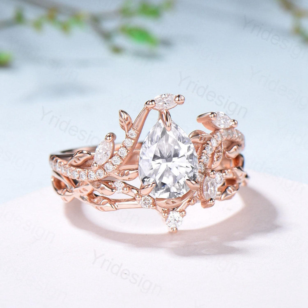 Vintage Pear Diamond Engagement Ring Set Nature Inspired Moissanite Wedding Ring Set 14k Rose Gold 2pcs Snake CVD Diamond Bridal Set Women - PENFINE