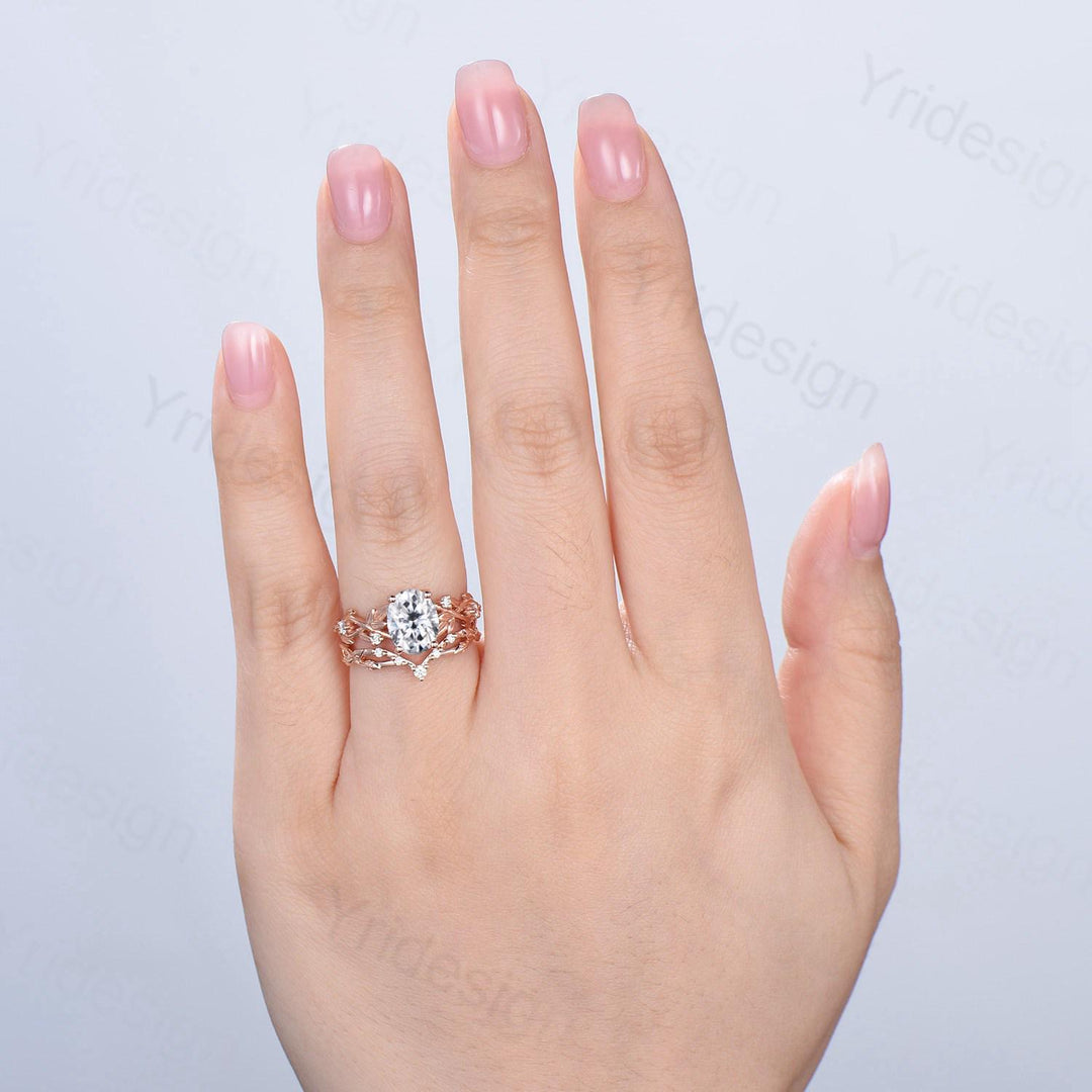 Nature Inspired Oval Diamond Engagement Ring Split  Shank CVD Diamond Bridal Ring Set Unique Leaf Vine Moissanite Wedding Ring Set for Her - PENFINE