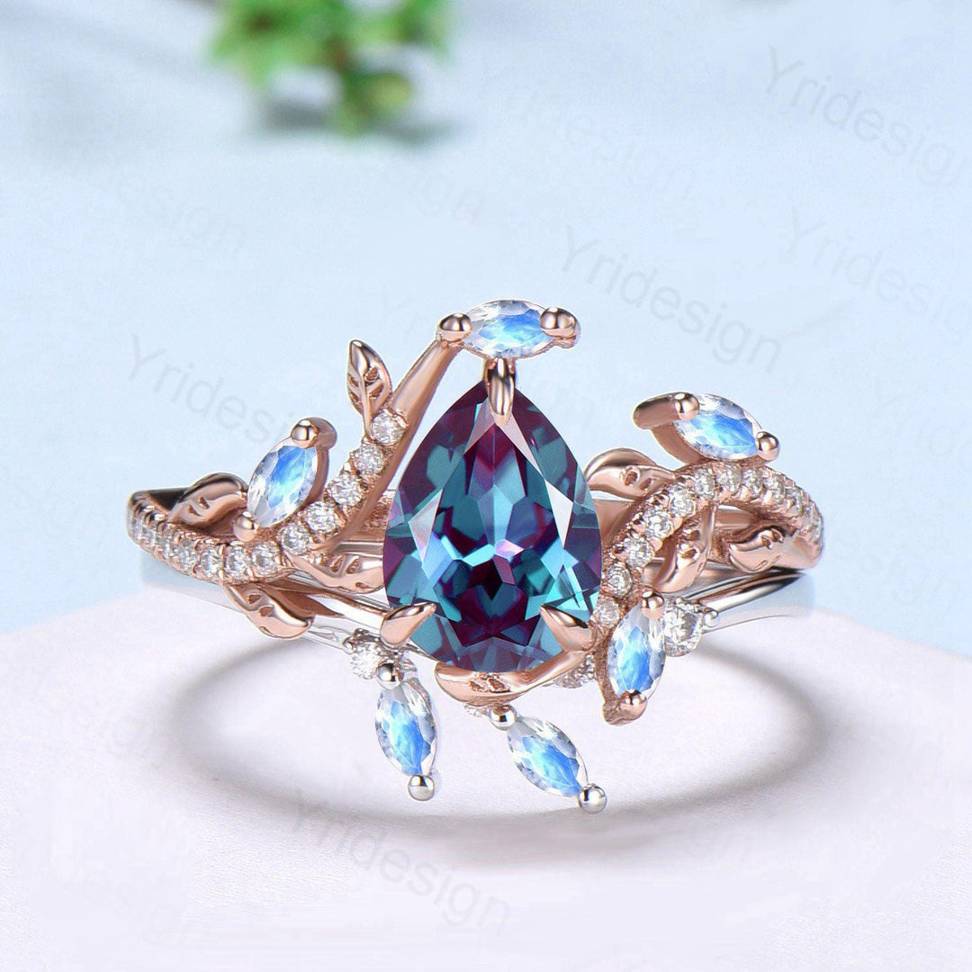 Vintage Pear Shaped Alexandrite Engagement Ring Set Nature Inspired Snake Wedding Set  Moonstone Bridal Set Twig Vine June Birthstone Ring - PENFINE