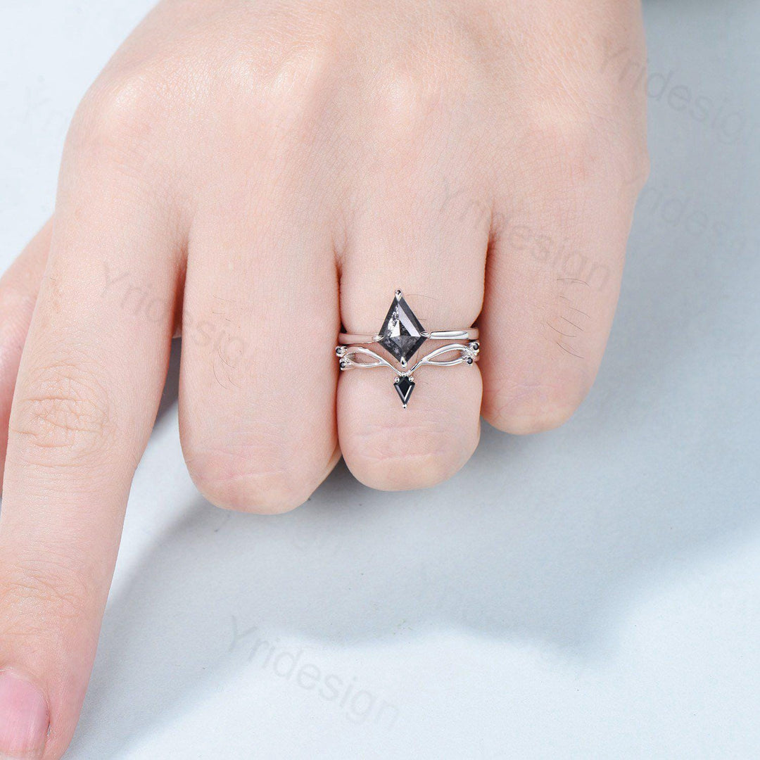Dainty Salt and Pepper Diamond Engagement Ring Set Kite Solitaire Minimalist Wedding Set Simple Diamond Bridal Set Anniversary Promise gift - PENFINE
