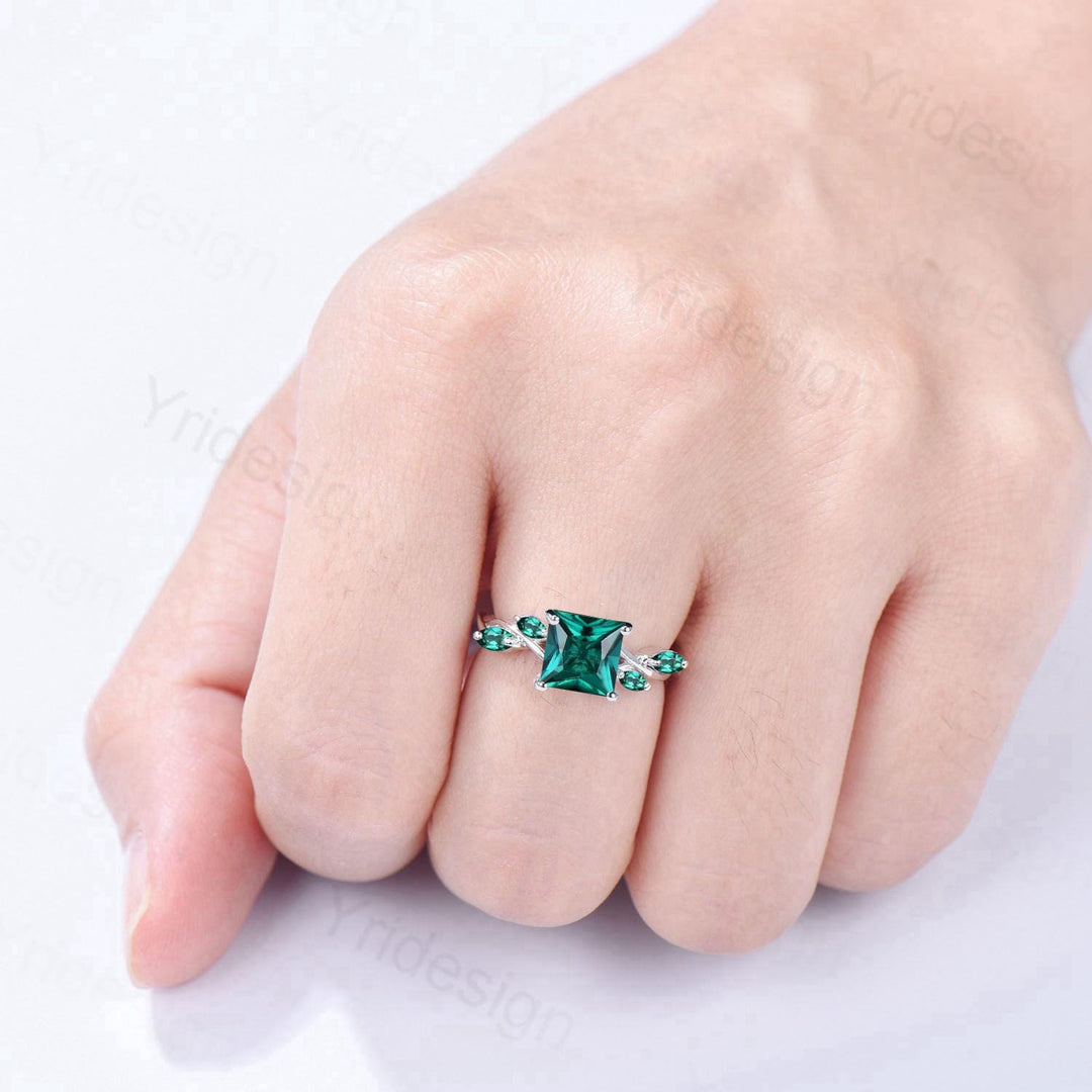 Vintage Lab Created Emerald Princess Cut Engagement Ring Art Deco Split Shank May Birthstone Wedding Ring Gift Promise Anniversary Ring - PENFINE