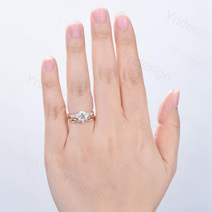 Vintage Round Cut Moissanite Engagement Ring Set 14K Yellow Gold Lab Grown Diamond Bridal Ring Set 2pcs Anniversary Promise Ring Set Women - PENFINE