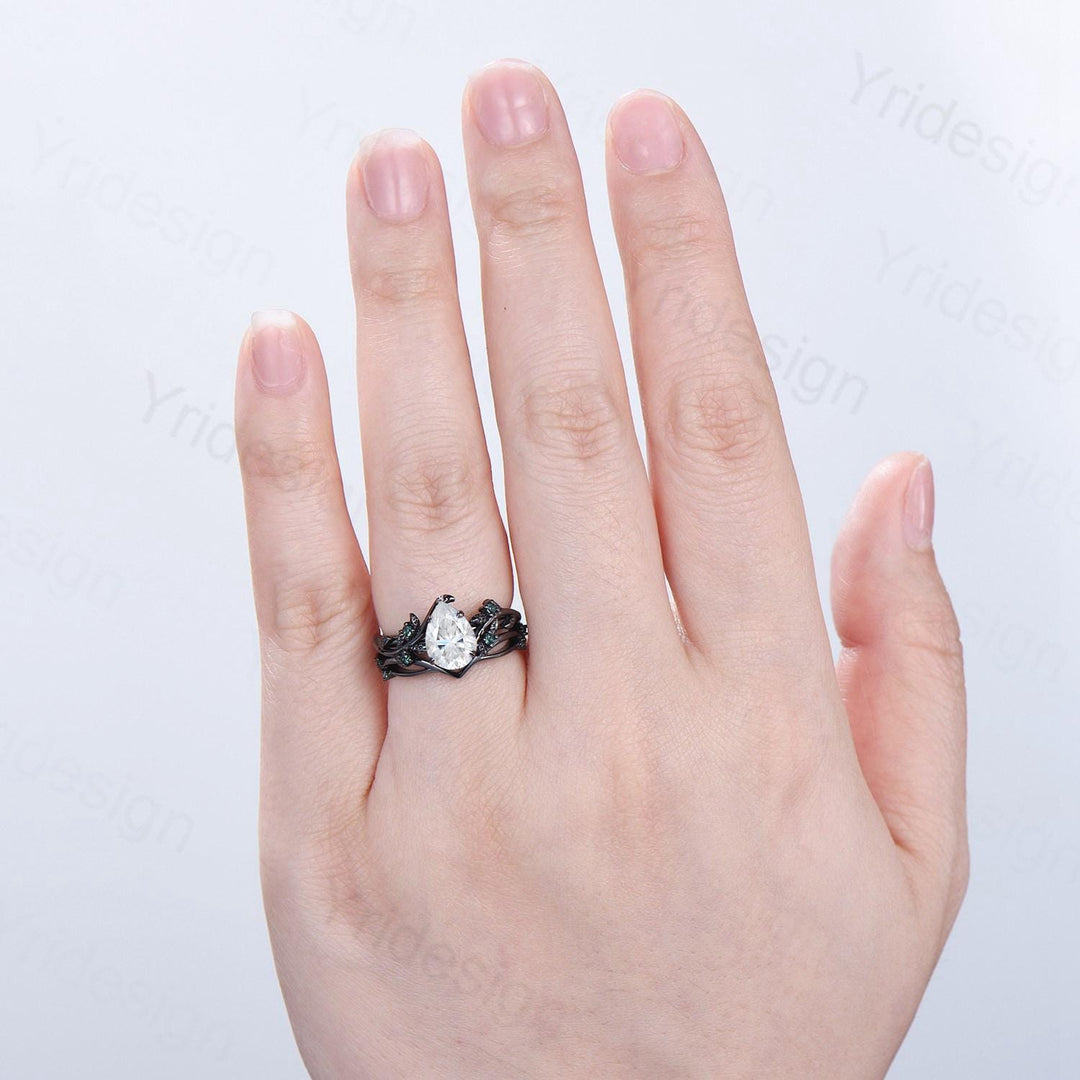 Nature Inspired Pear Shaped Moissanite Engagement Ring Set Unique Black Gold Moissanite Wedding Set Cluster Emerald Anniversary Promise Gift - PENFINE