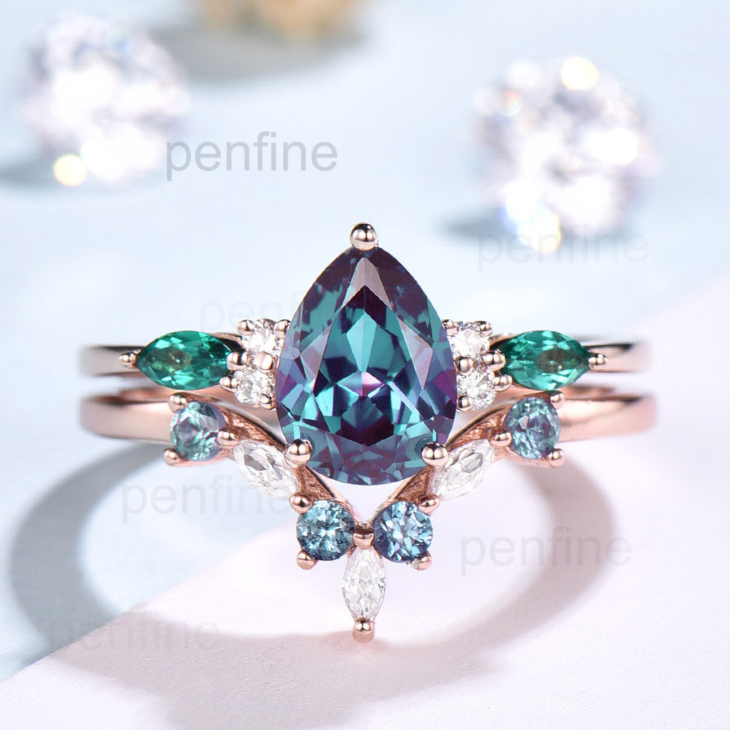 alexandrite and emerald ring