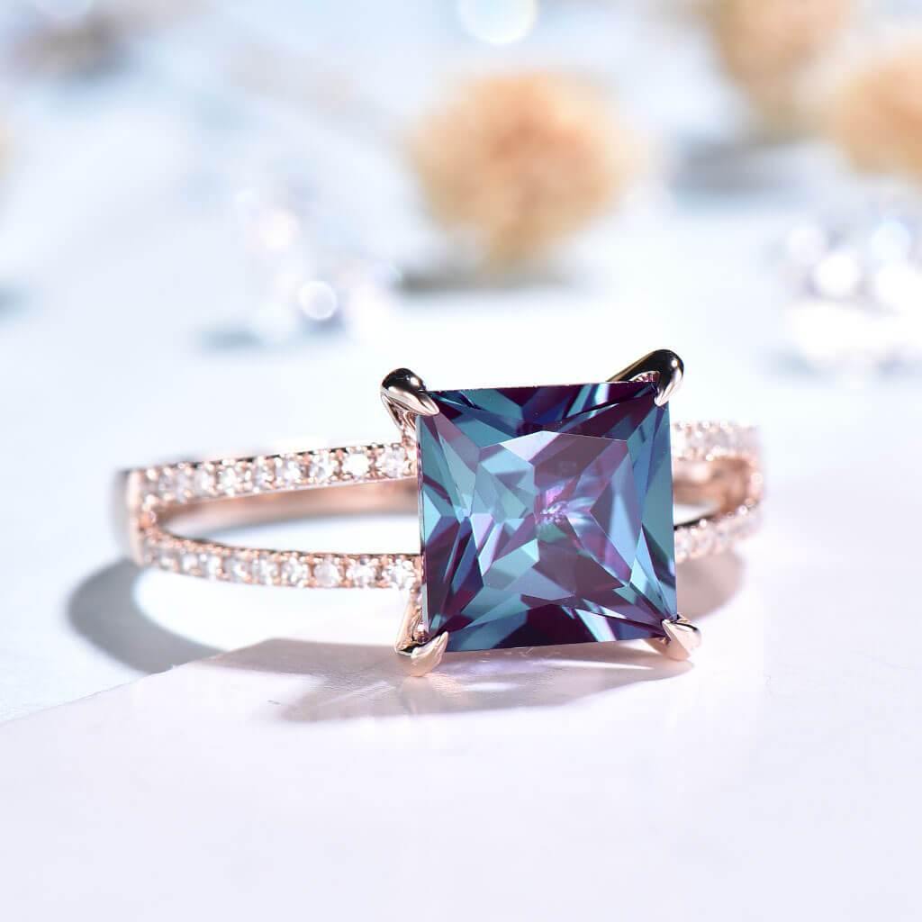 rose gold alexandrite engagement ring
