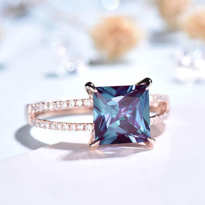 rose gold alexandrite engagement ring