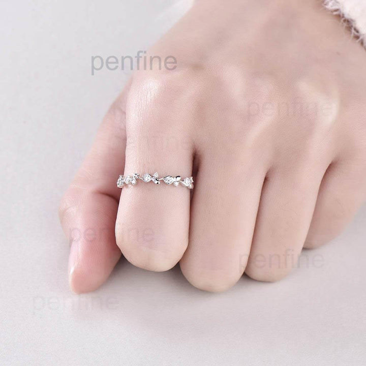 Flower Dainty Diamond Wedding Ring Unique - PENFINE