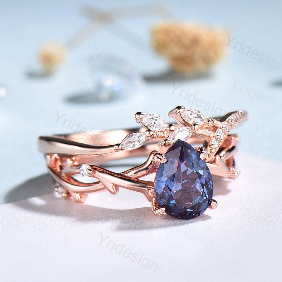Vintage Alexandrite Engagement Ring Set Unique Rose Gold Rings for Women Unique Leaf Marquise Moissanite Wedding Band Handmade Bridal Set - PENFINE