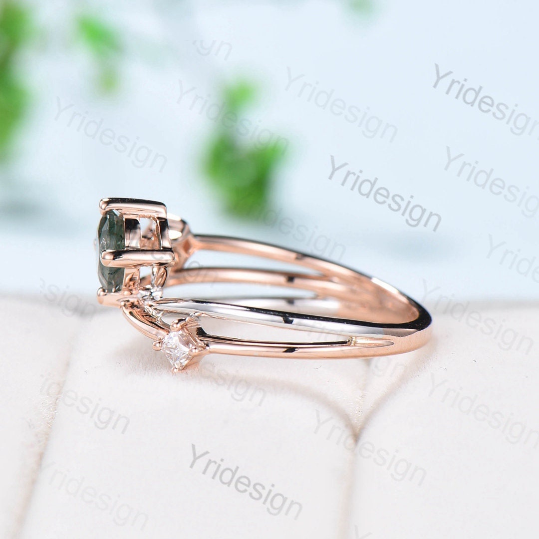 14K solid two tone gold moss agate ring 5mm dainty aquatic agate engagement ring Twisted wedding ring women Unique crystal bridal ring gift - PENFINE