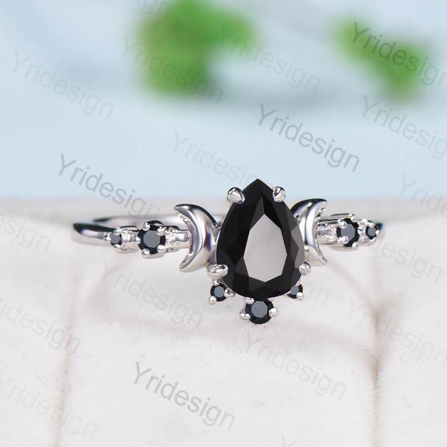 Ring with black stone and diamonds Clearance