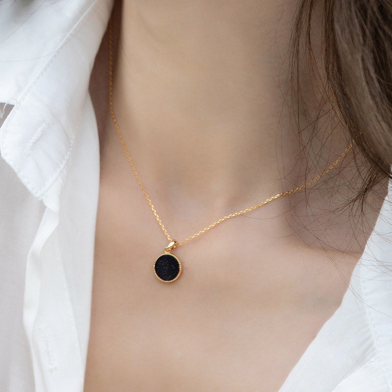 Dainty blue sandstone wedding set solitaire blue goldstone yellow gold minimalist minimalist pendant necklace stud earrings - PENFINE