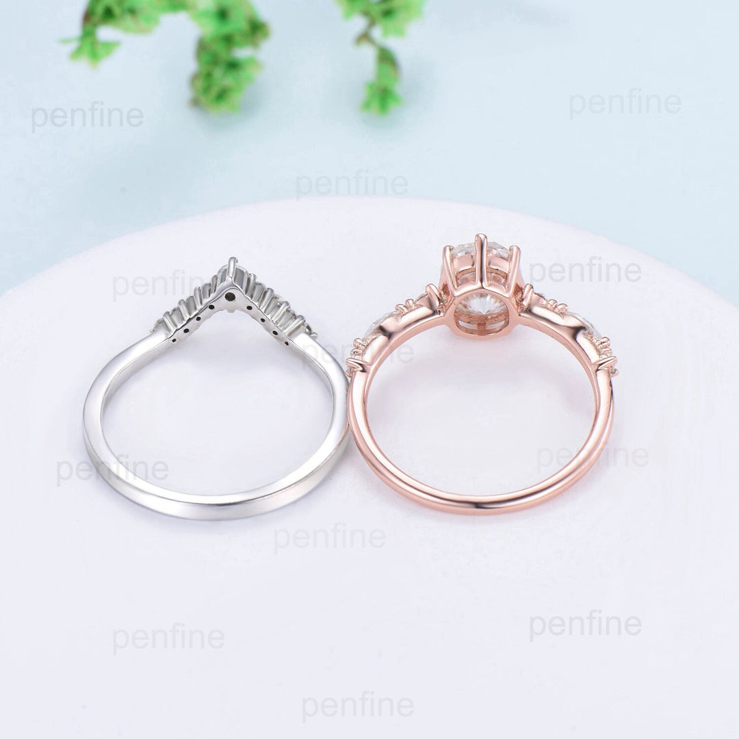 Vintage 1.5Ct Oval Moissanite engagement ring set seven stone moissanite diamond wedding ring set curved stacking band Bridal Promise ring - PENFINE