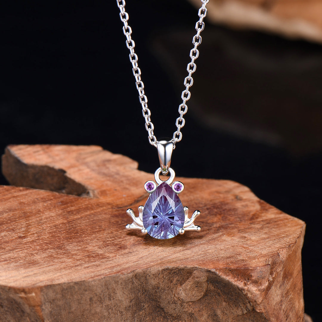 Special Firework Cut Color-change Alexandrite Frog Necklace Three Stone Animal Inspired Wedding Pendant Proposal Anniversary Gifts For Women - PENFINE