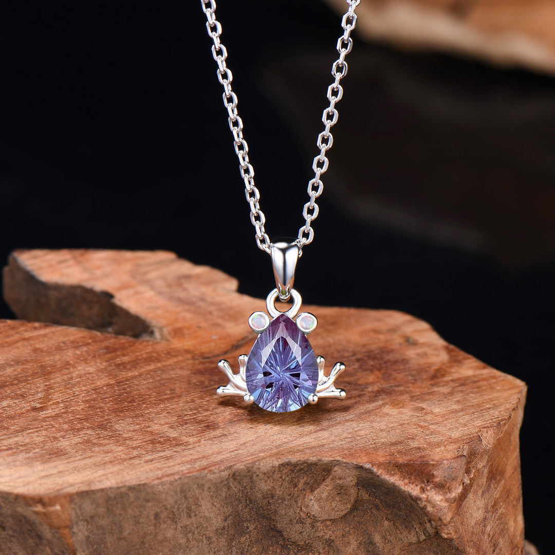 Special Firework Cut Color-change Alexandrite Frog Necklace Three Stone Animal Inspired Wedding Pendant Proposal Anniversary Gifts For Women - PENFINE