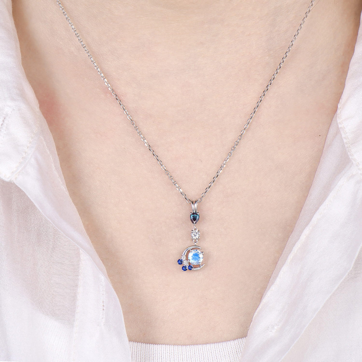 Crescent Moon Moonstone Alexandrite Pendant Necklace Elegant Celestial Cluster Sapphire Jewelry June Birthstone Anniversary Gift for Women