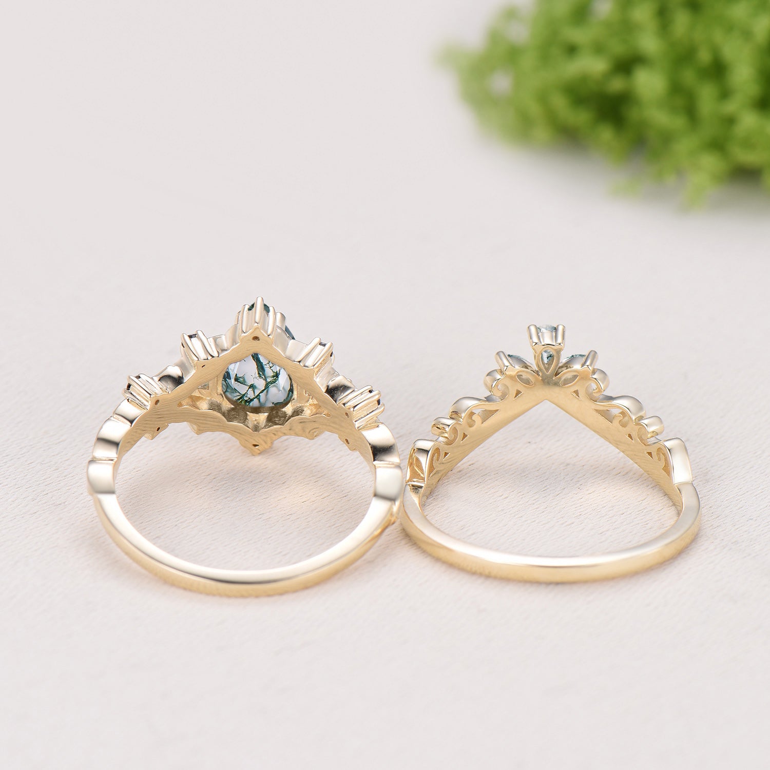 Vintage Pear Shaped Moss Agate Engagement Ring Set | Nature Inspired Leaf Vine Black Spinel Bridal Set | Unique Teardrop Wedding Set For Her