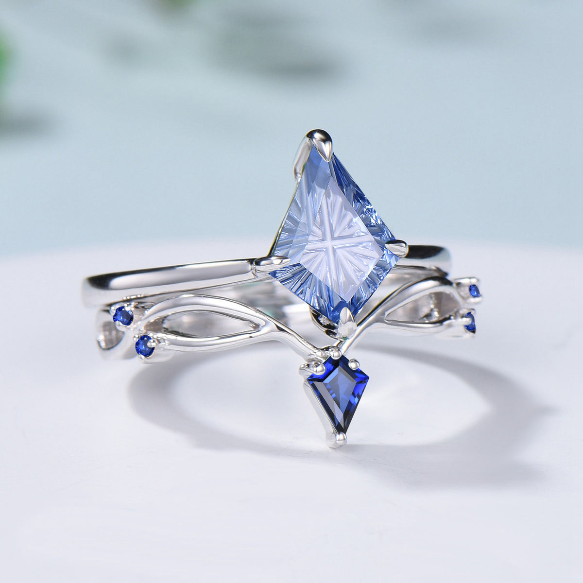 Kite Fantasy Cut Cornflower Blue Sapphire Solitaire Wedding Ring Set Sapphire Curved Band