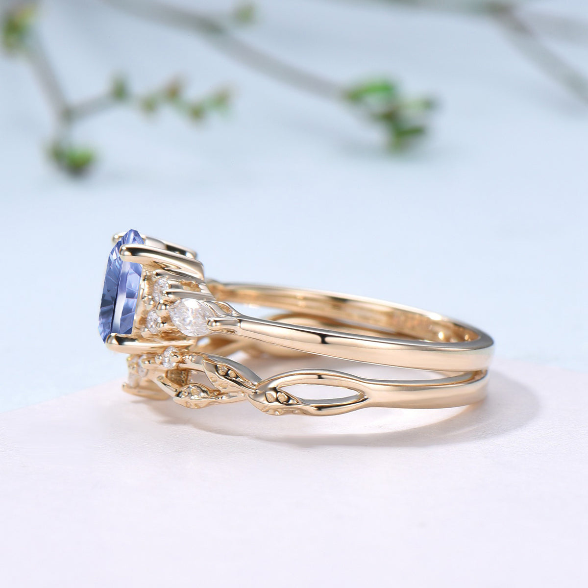 Round Fantasy Cut Cornflower Blue Sapphire 7 Stone Wedding Ring Set Moissanite Twisted Matching Band