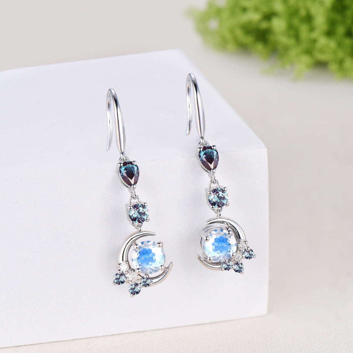 5mm Round Cut Natural Moonstone Earrings for Women, Crescent Moon Alexandrite Moonstone Earrings, June Birthstone Jewelry