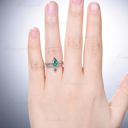 Dainty Emerald Engagement Ring Set Kite Cut Solitaire Minimalist Wedding Set Rose Gold Art Deco May birthstone Bridal Set Anniversary Gift