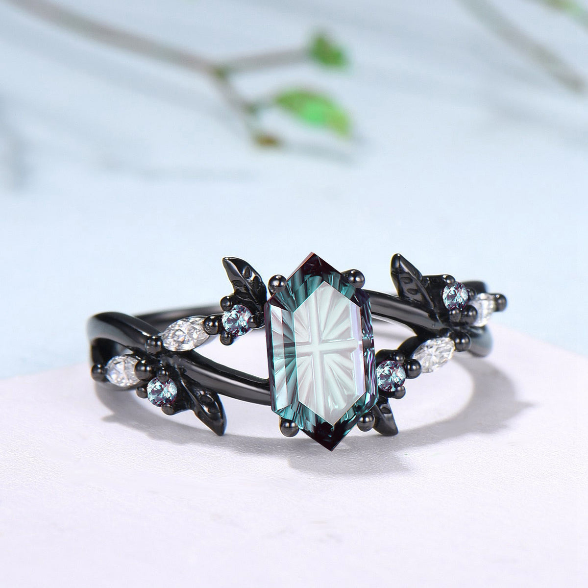 Hexagon Shaped Fantasy Cut Alexandrite Engagement Ring Color-change Split Shank Ring