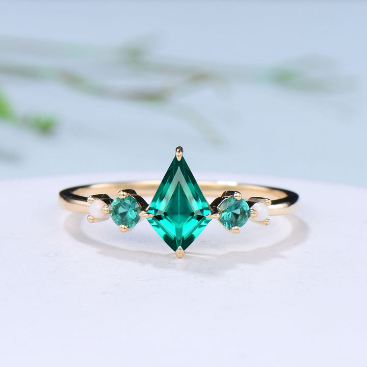 Vintage Kite Cut Emerald Ring Unique Five Stone Green Emerald Engagement Ring Set Art Deco Opal Moissanite Stacking Bridal Set Women Gift - PENFINE