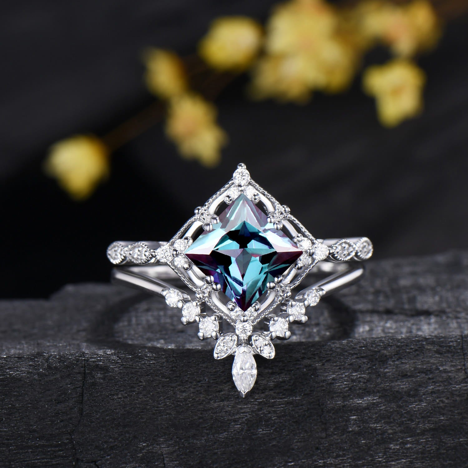 Princess Cut Color-change Alexandrite Engagement Ring Moissanite Curved Band Art Deco Bridal Set