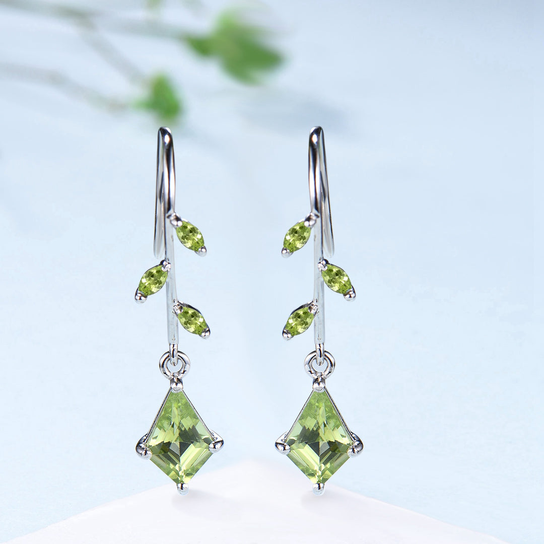Vintage kite peridot earrings Unique pinwheel earrings marquise peridot drop stud earrings - PENFINE