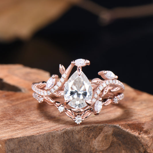 Nature Inspired Moissanite Bridal Set Teardrop Cut Moissanite Snake Engagement Ring Diamond Leaf Wedding Band Anniversary Gifts For Women - PENFINE