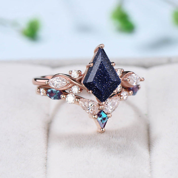 Unique Starry Sky Kite Cut Blue Sandstone Engagement Ring Set Kite Alexandrite Moissanite Bridal Set Antique Art Deco Wedding Ring Set - PENFINE