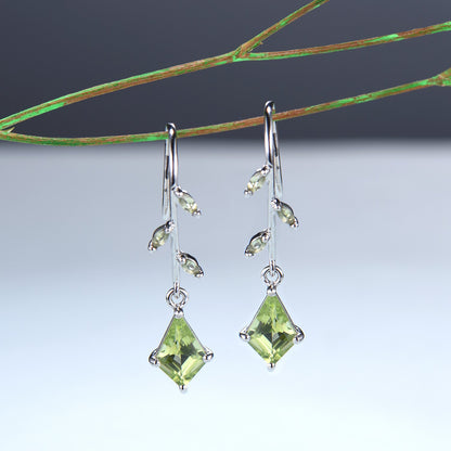 Vintage kite peridot earrings Unique pinwheel earrings marquise peridot drop stud earrings - PENFINE