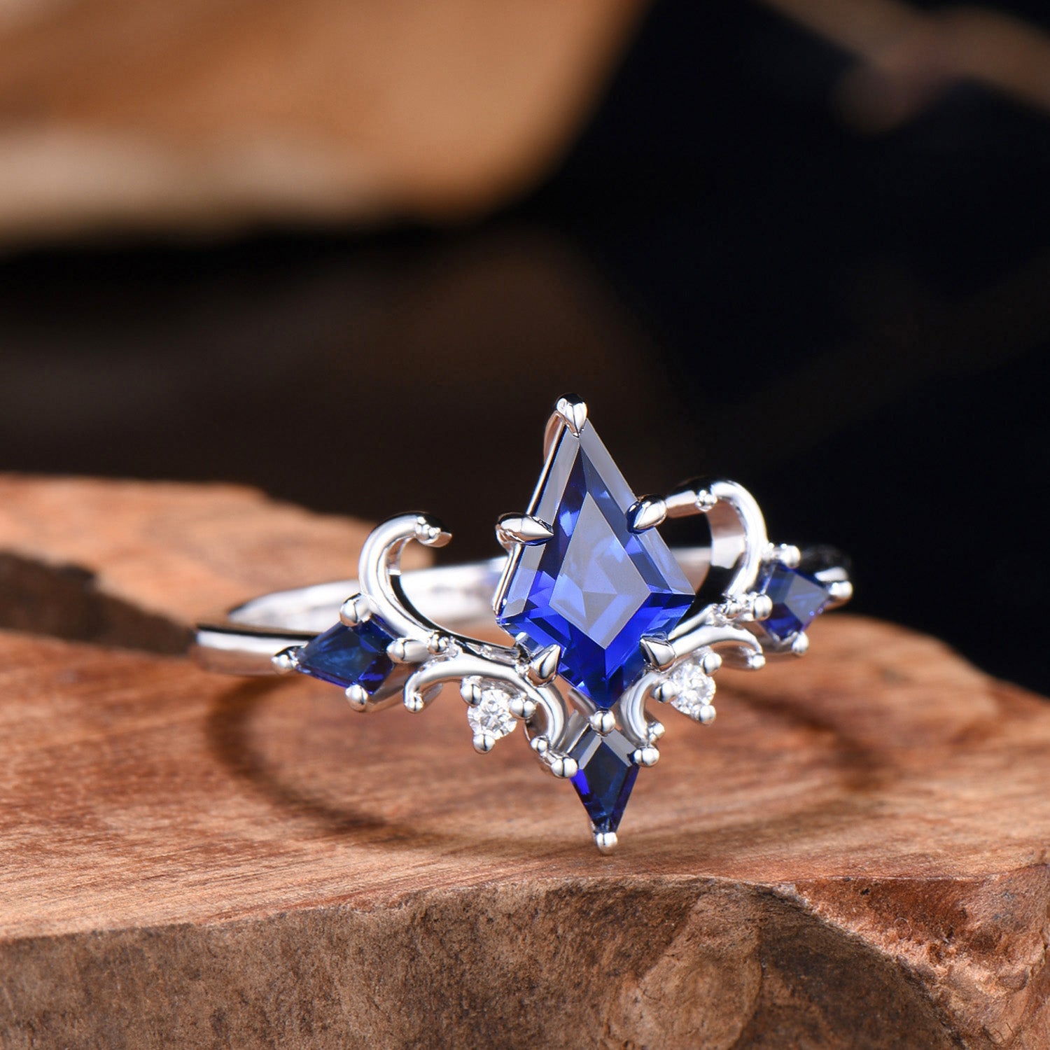 Unique Sapphire Ring Set Vintage Kite Cut Blue Sapphire Engagement Ring Open Gap Ruby Wedding Band Gold Bridal Set Anniversary Promise Gifts