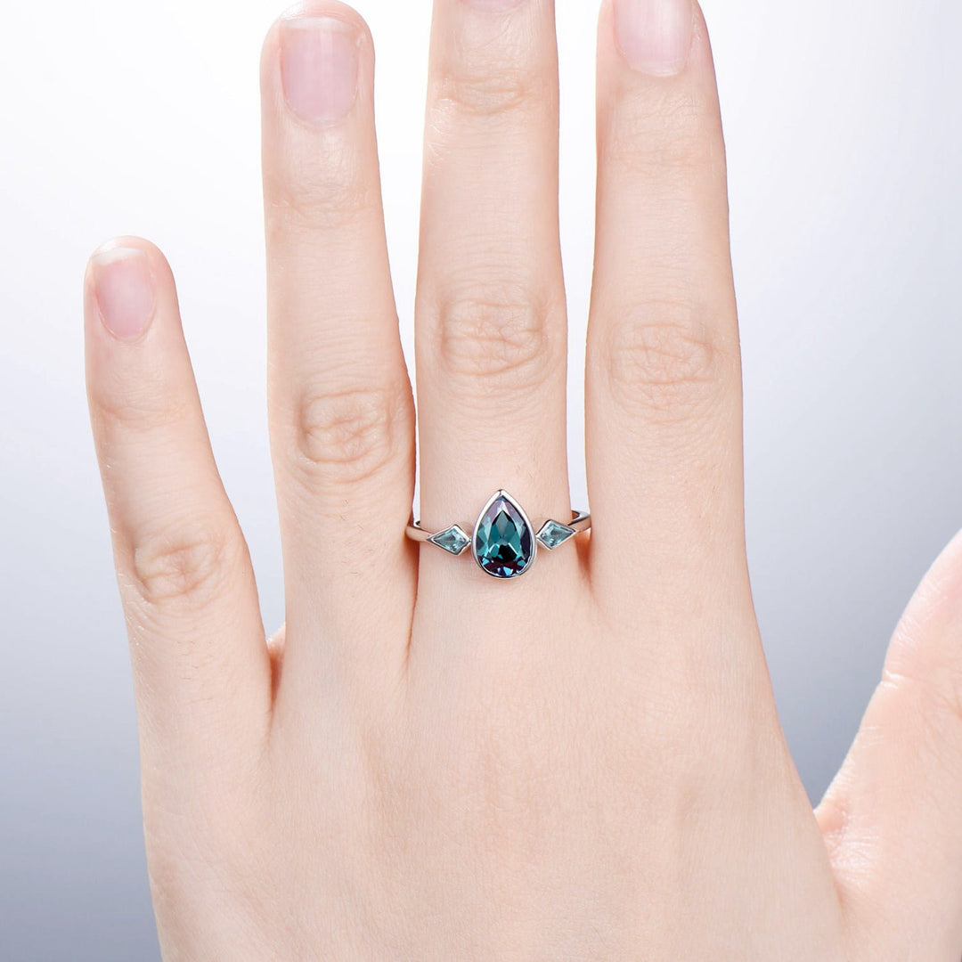 Vintage 6x9mm Pear Shaped Alexandrite Engagement Ring Three Stone Bezel Set kite color change alexandrite rose gold Wedding Ring For Women - PENFINE