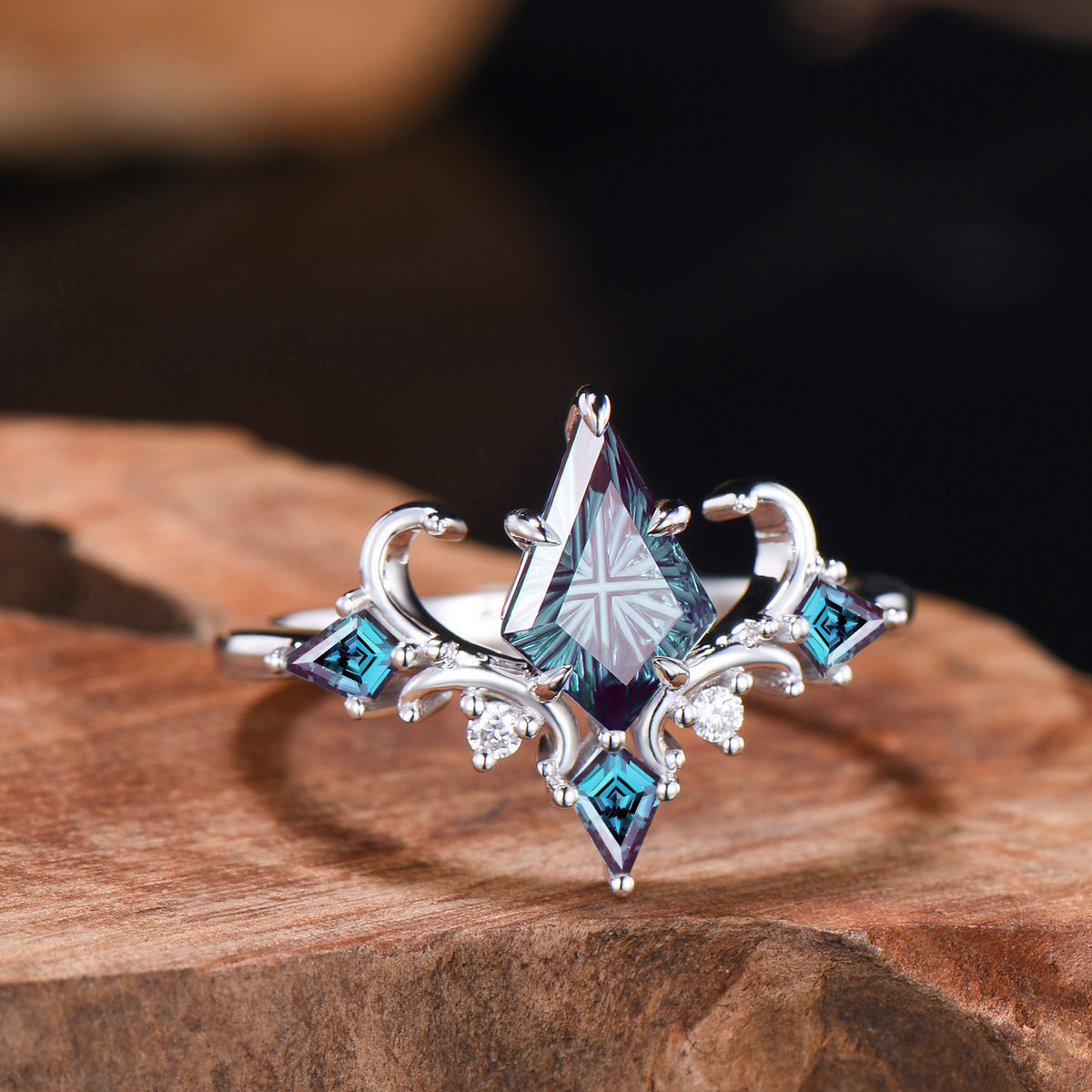 Act Deco Kite Shaped Fantasy Cut Color-change Alexandrite White Gold Engagement Ring