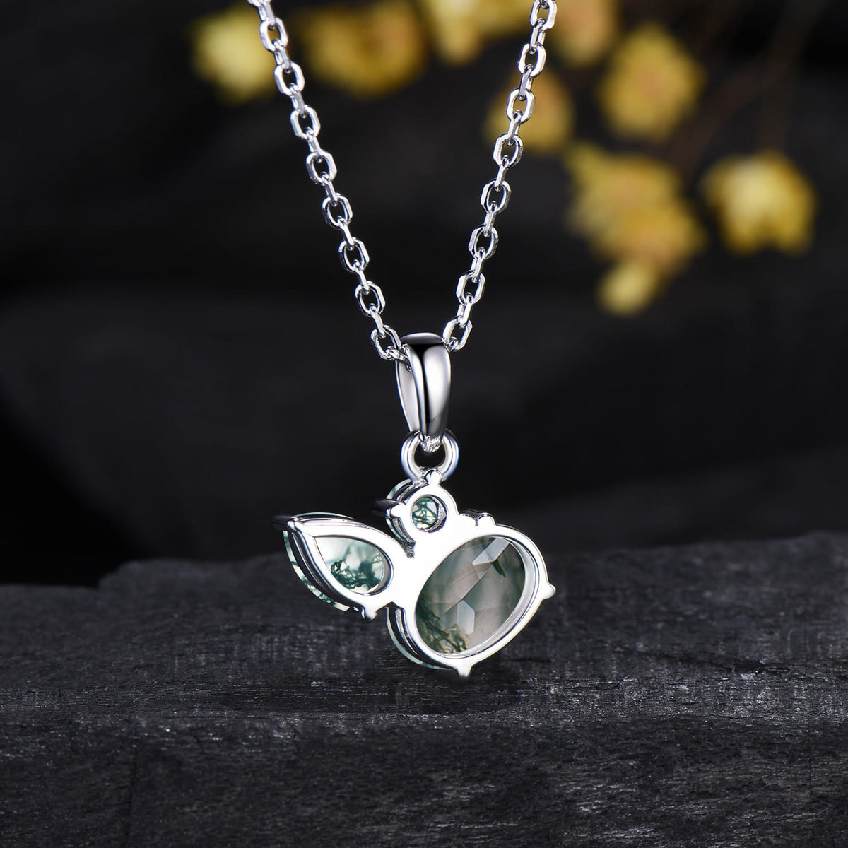 Three Stone 1.5CT Natural Oval Moss Agate Necklace Pendant