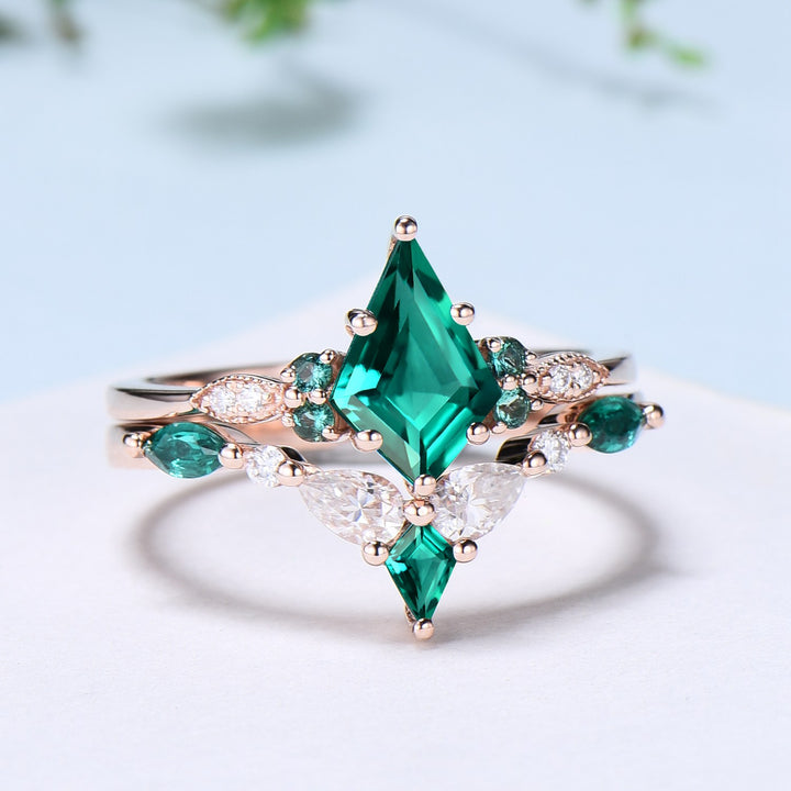 Vintage Kite Cut Emerald Ring For Women Silver Rose Gold Unique Lab Emerald Engagement Ring Art Deco Marquise Milgrain Wedding Ring Set - PENFINE