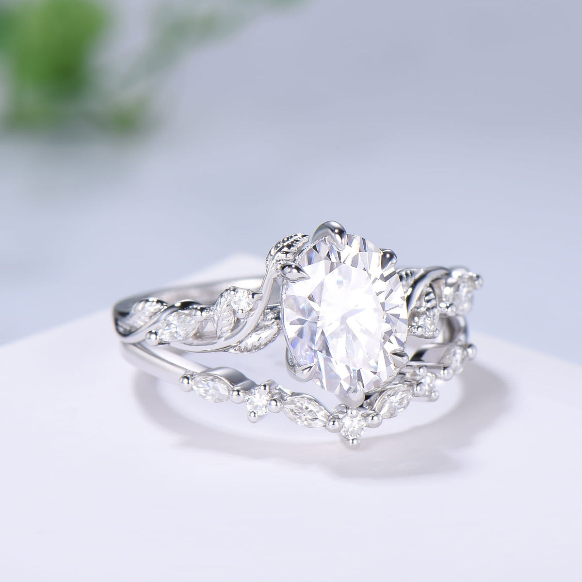 Retro 2Ct 7x9mm Oval Moissanite engagement ring set nature inspired rose gold Leaf Vine wedding ring set Handmade Proposal Gifts for Women